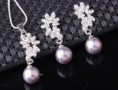 Collar + pendientes de perlas